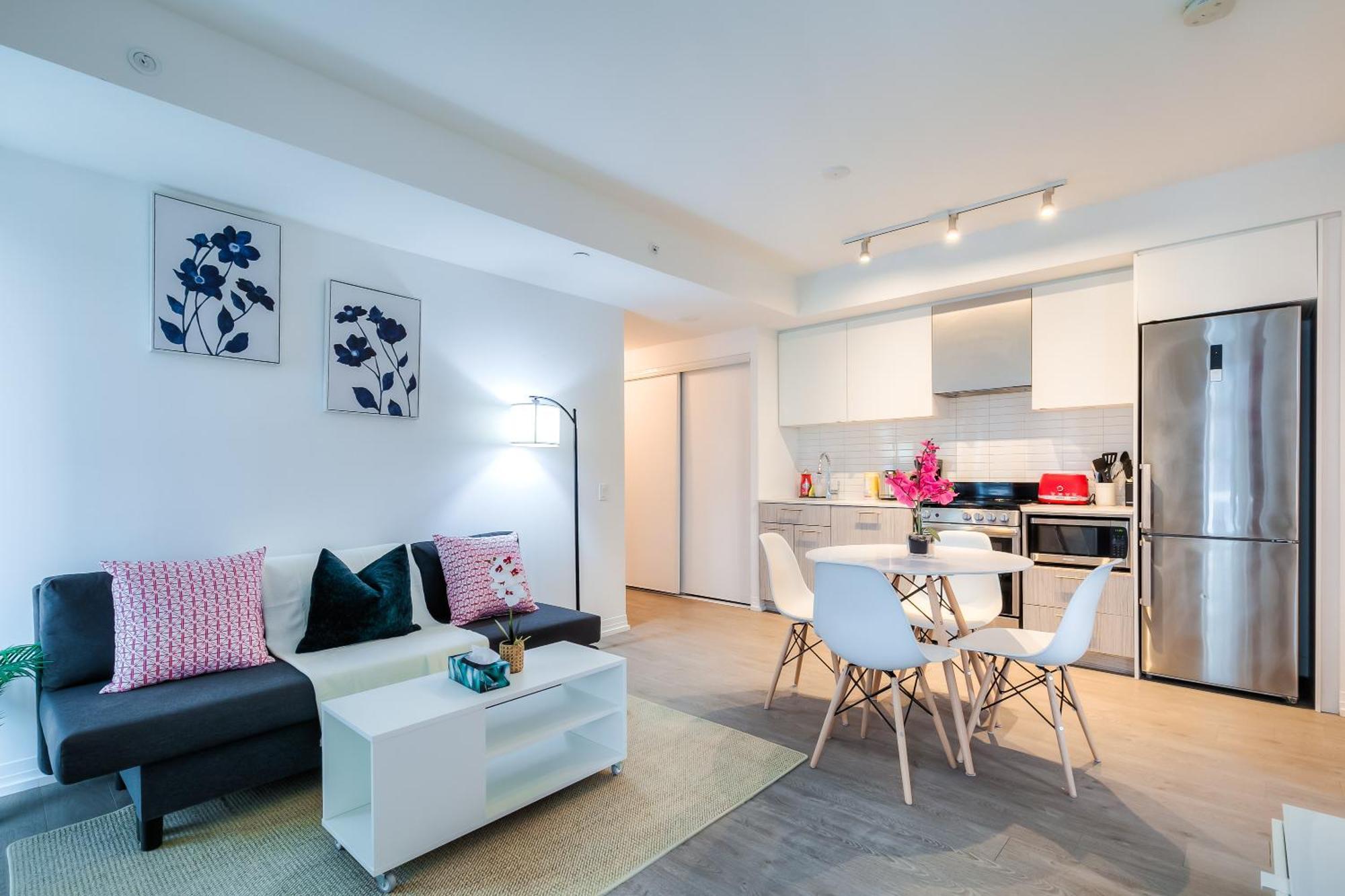 Panorama Suites Downtown تورونتو المظهر الخارجي الصورة